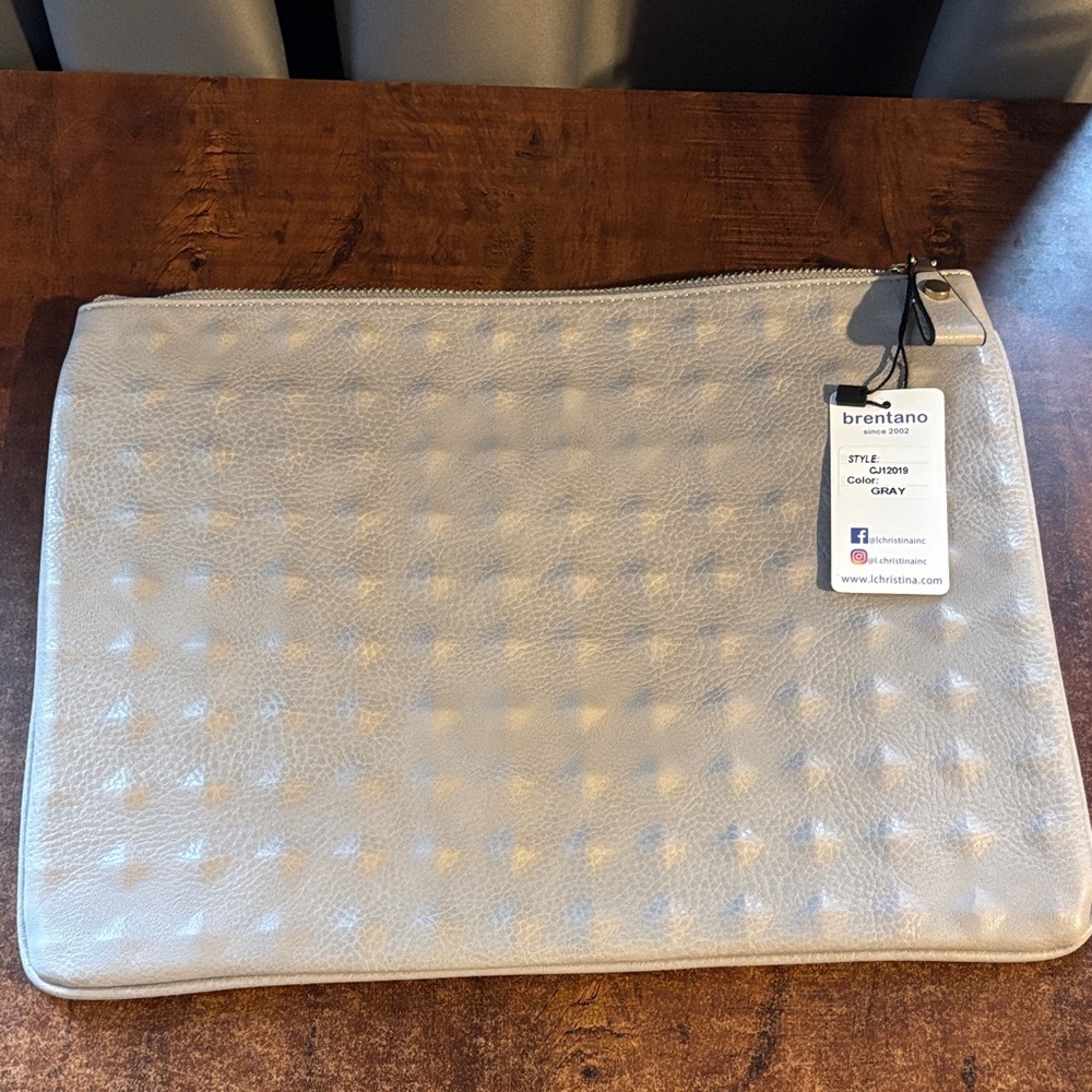 NWT Brentano Small Tech Envelope Sleeve